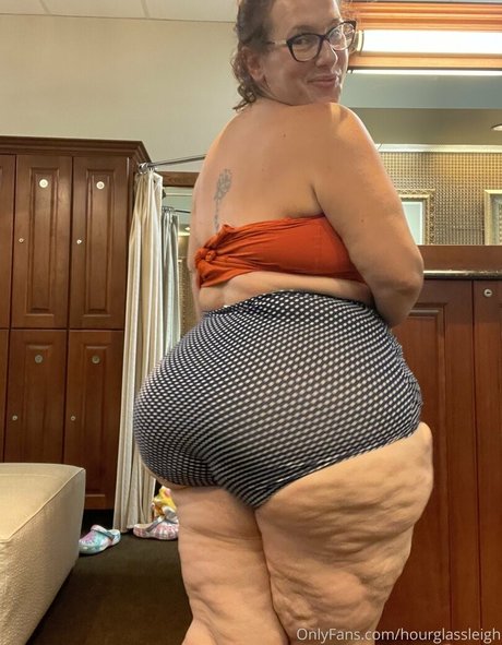 hourglassleigh pornstar gallery