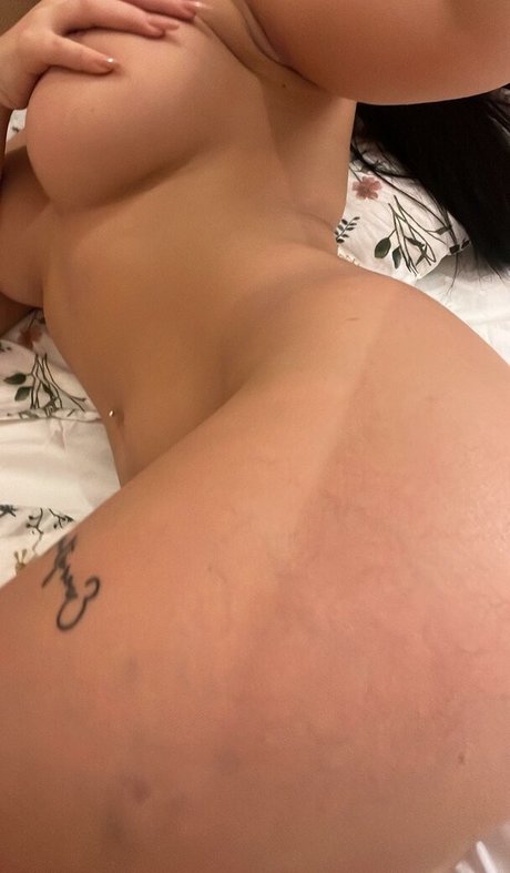 thaliavelar hot model img