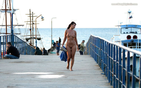 Naughty Lada sexy actress archive