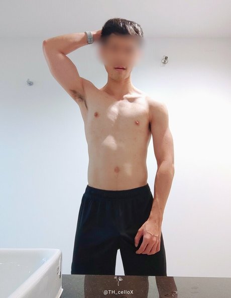 th cellox sexy pornstar image
