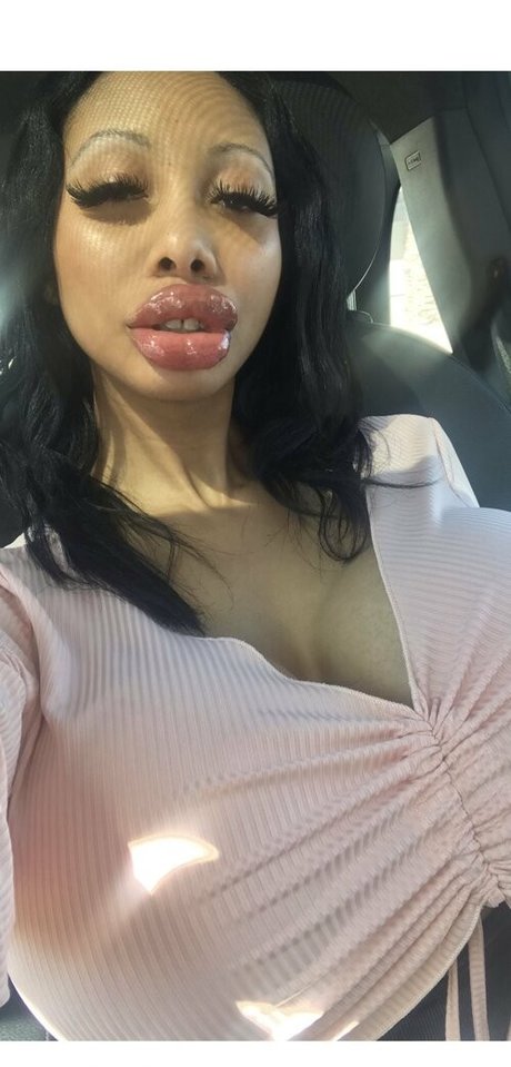 realrubysunset model nude images