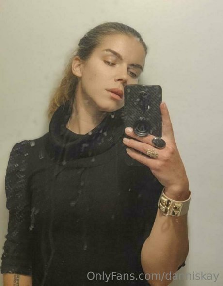 danniskay model adult photos