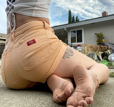 lxgween exclusive pornstar images