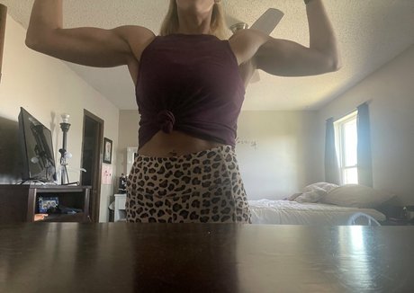 whitesugarr adult actress photos