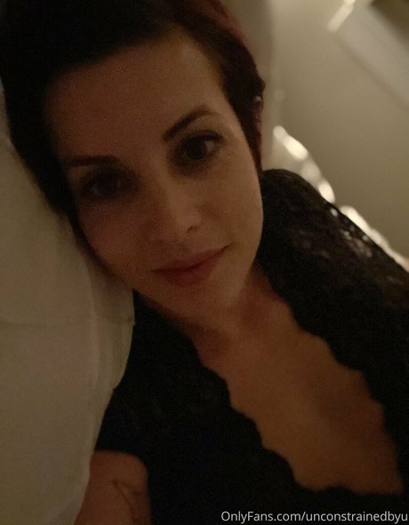 unconstrainedbyu nudes star pic