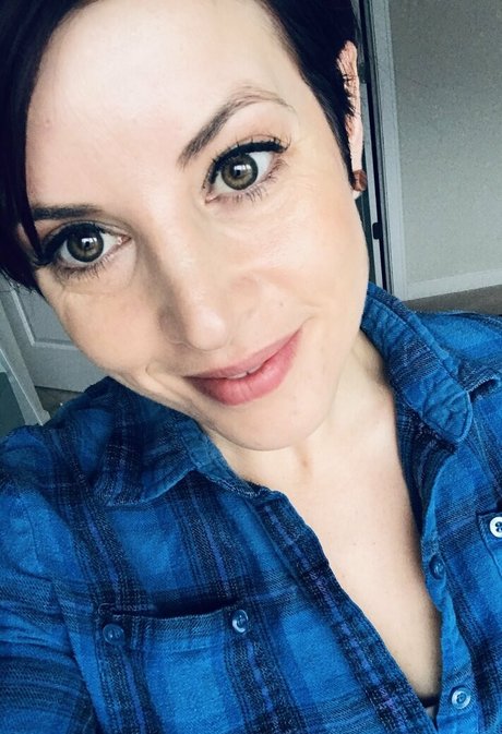 unconstrainedbyu perfect star photos