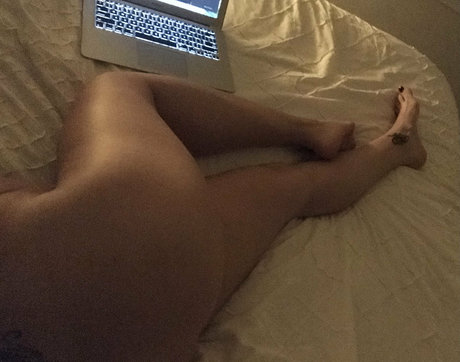 unconstrainedbyu high quality actress images