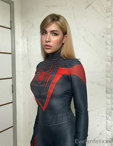 Evelyn Felix hd pornstar picture