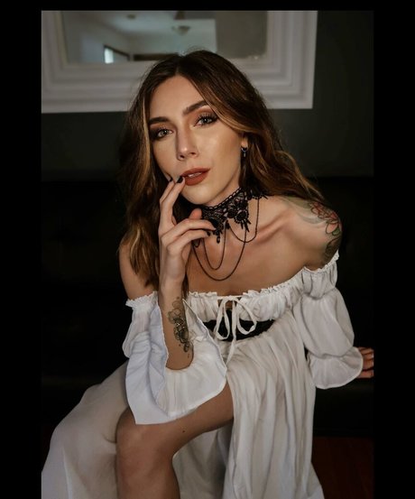 Vavandvoa perfect star image