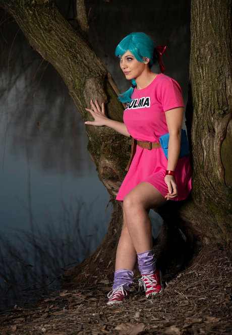 Himorta naked actress photos