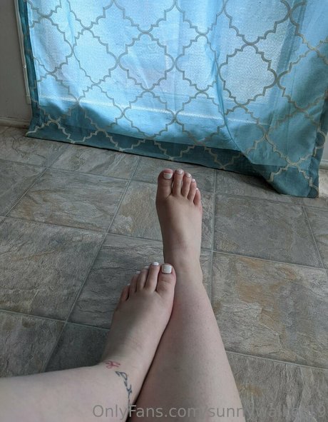 sunnywalker19 model pretty images