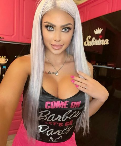 Sabrinabarbie art model archive