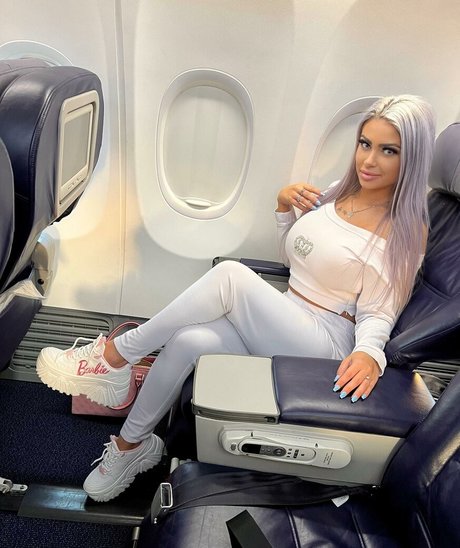 Sabrinabarbie pornstar beautiful pics