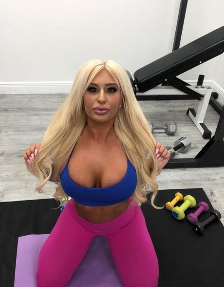 Brandi Bae pornographic actress photos