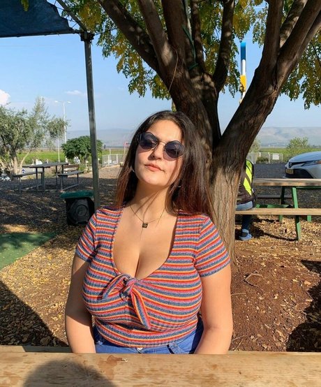 Noam L adult star pic