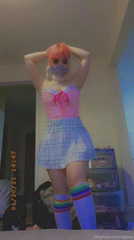 nglpup erotic model pics