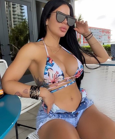 Yadydiva pornstar pictures