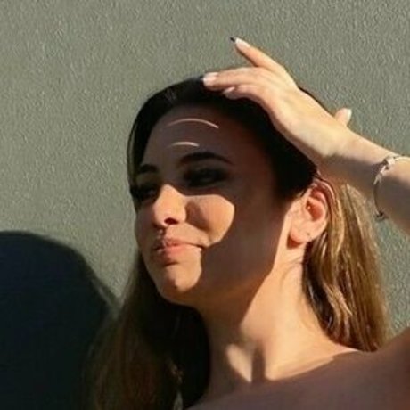 Akiira Sutton Large perfect star image