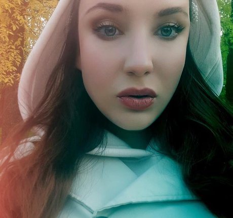 Lena Leyman high quality star pic