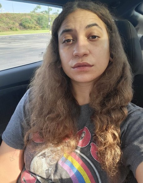 Emm Loomis pretty model gallery