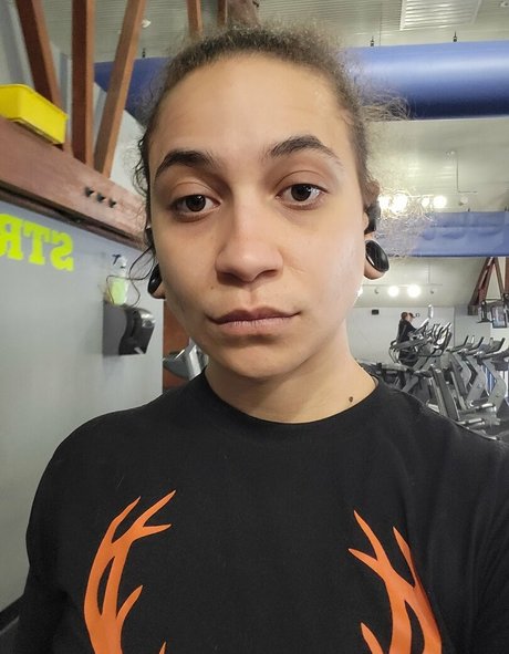 Emm Loomis model sexy picture