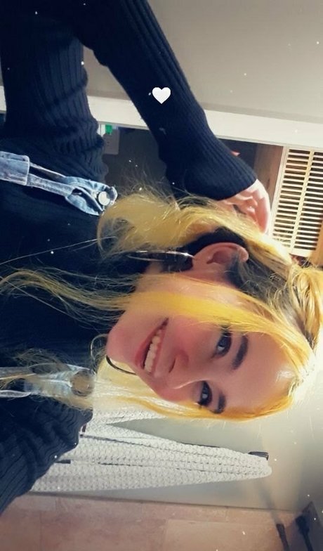 art1stdotz pretty star pic