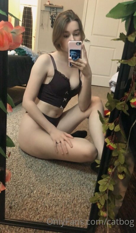 catbog actress image