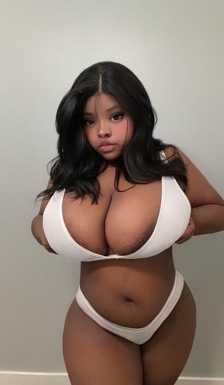 roarwie star free pics