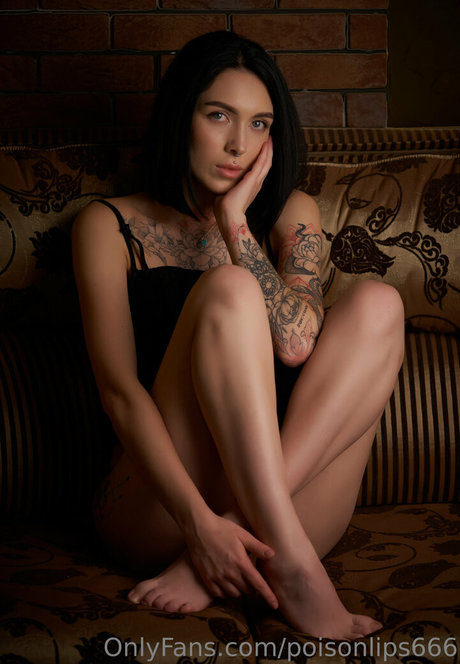 lethalrose666 erotic pornstar image