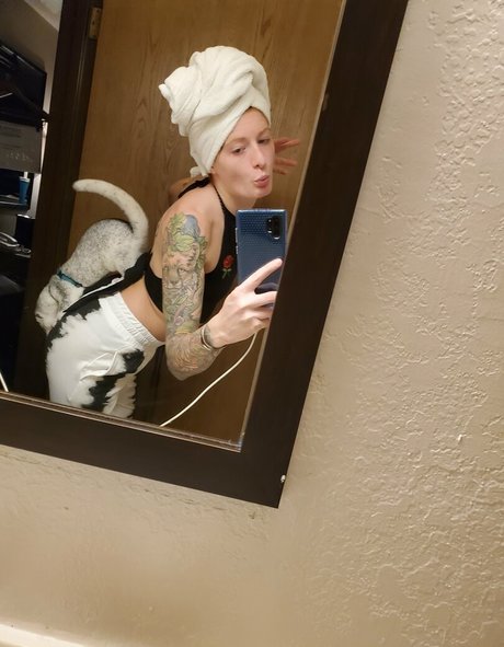 mikaylarainesfans art model gallery