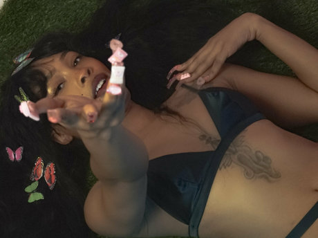 blindianonly sexy actress image