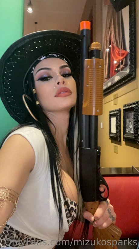 mizukosparks pornstar high quality picture