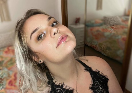 anastasialoveau exclusive actress pictures