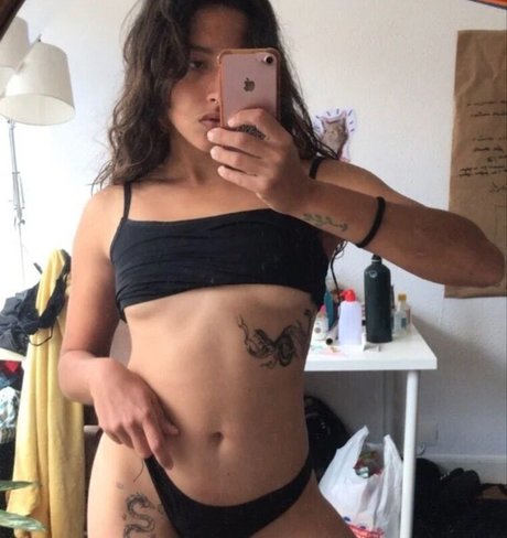 mostcharismaticgurl star naked images