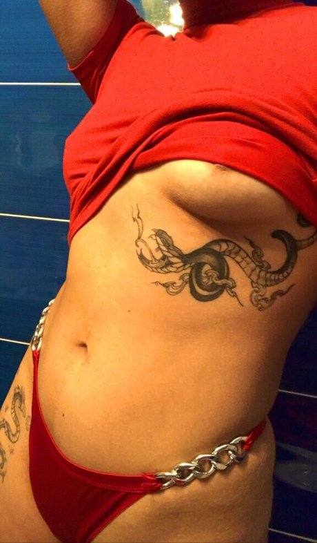 mostcharismaticgurl star pretty pic