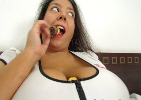 frenchcassy adult model photos