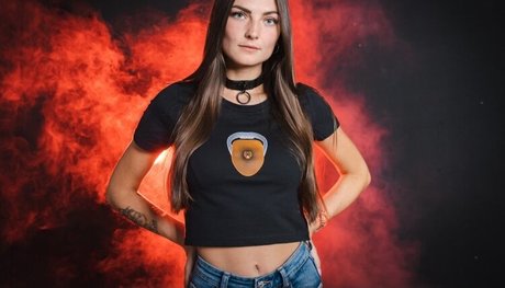 Elenacaro art star photo