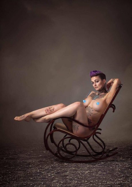 Hettiecakes star adult photo