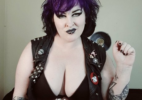 punkfarts nice actress picture