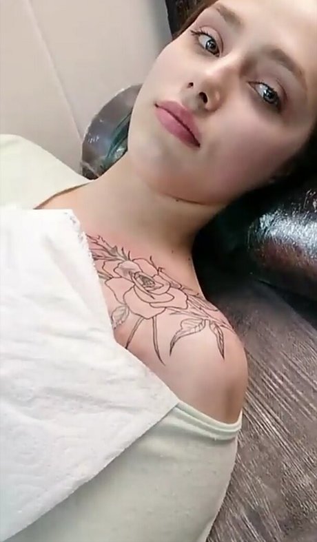 Masha Babko erotic actress picture