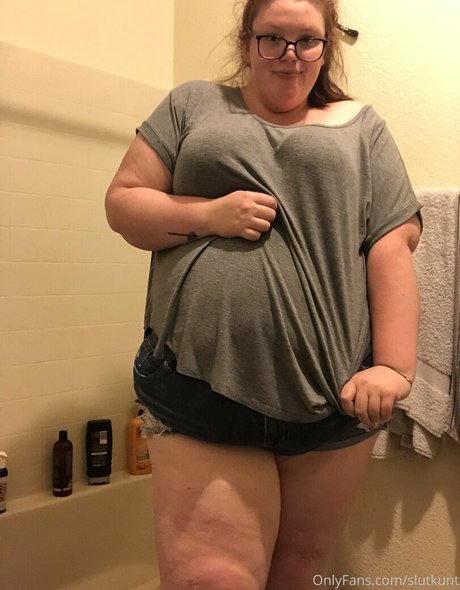 slutkunt model sex pics