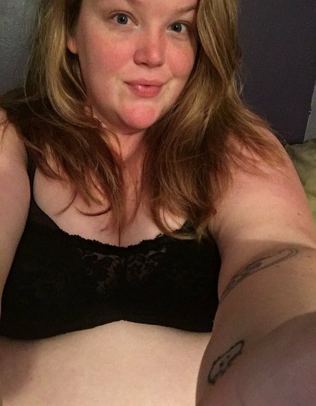 slutkunt star pornographic pic