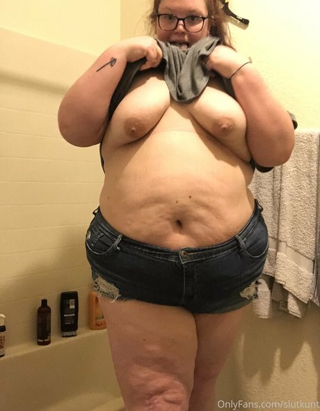 slutkunt pornstar sexy photos