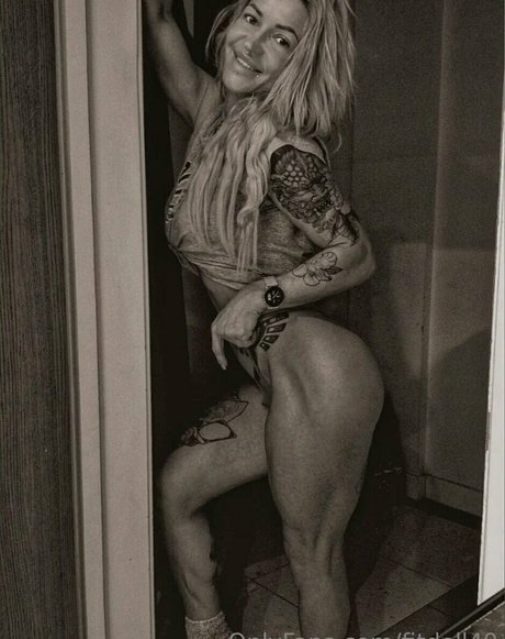 fitdoll40 model nudes galleries