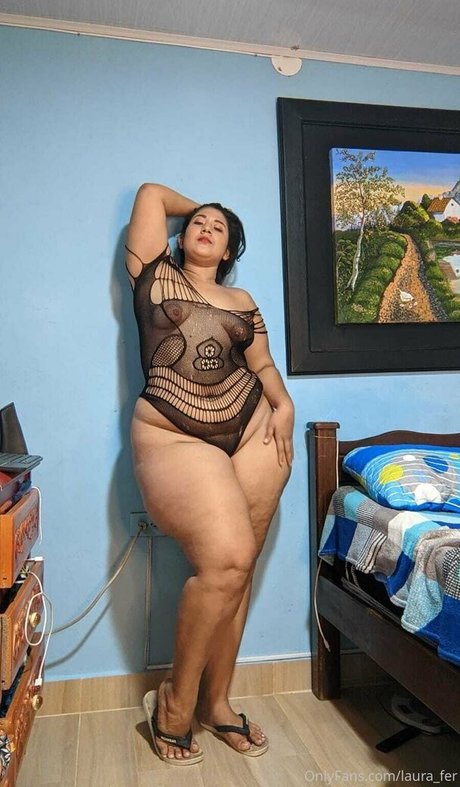 laura fer free star archive