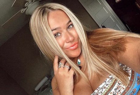 Tatiana Gianacopoulos naked pornstar images