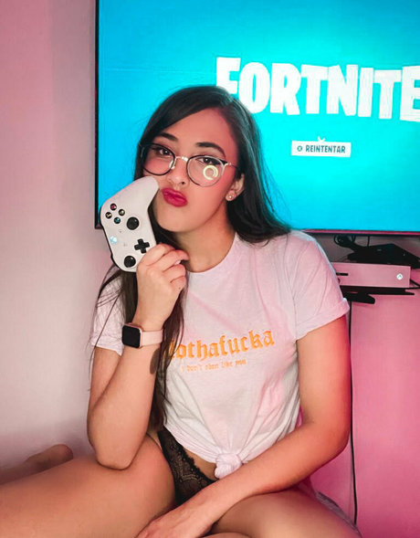 lopeztronauta perfect pornstar pictures