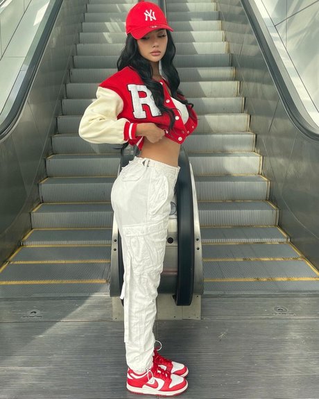 Nika Higashionna nice actress img