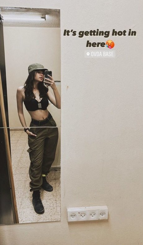 Linoy Tavor pornstar sexy pic