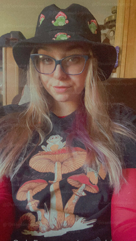 nessakingxo star naked archive